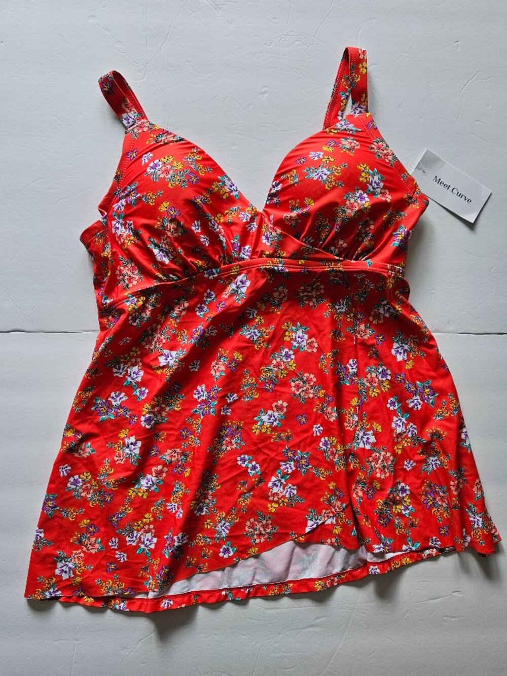 Red Floral Swim Top Womens Size 2XL